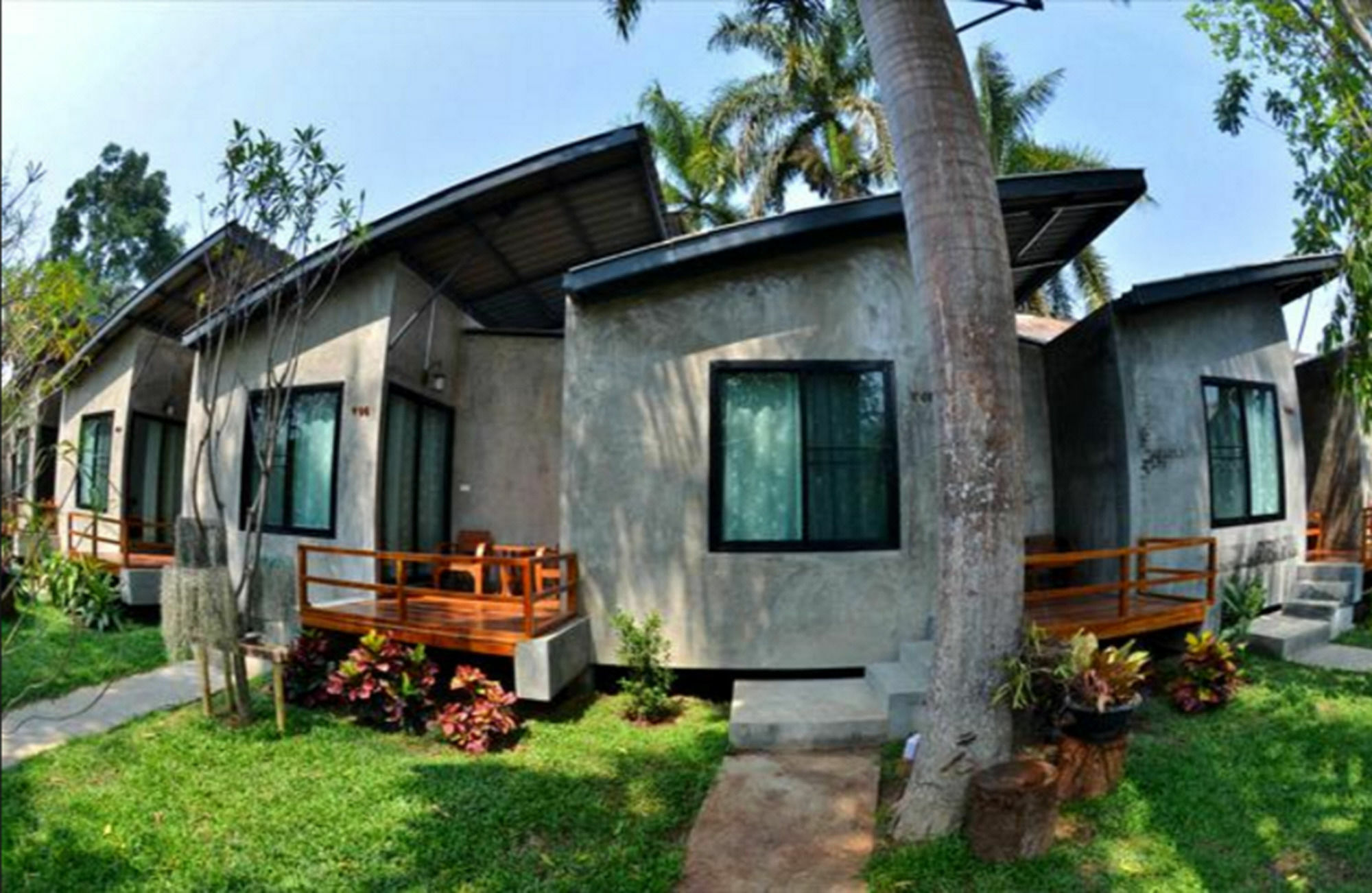 Family House @ Pai Hotel Exterior photo