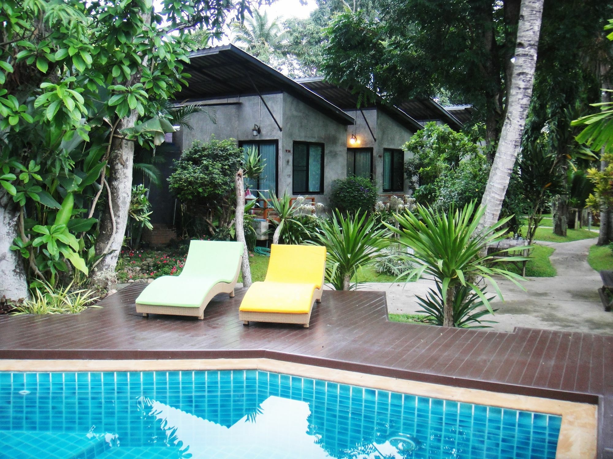 Family House @ Pai Hotel Exterior photo